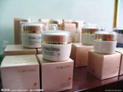 供應(yīng)化妝品批發(fā) 護(hù)膚批發(fā)商 護(hù)膚品批發(fā)部